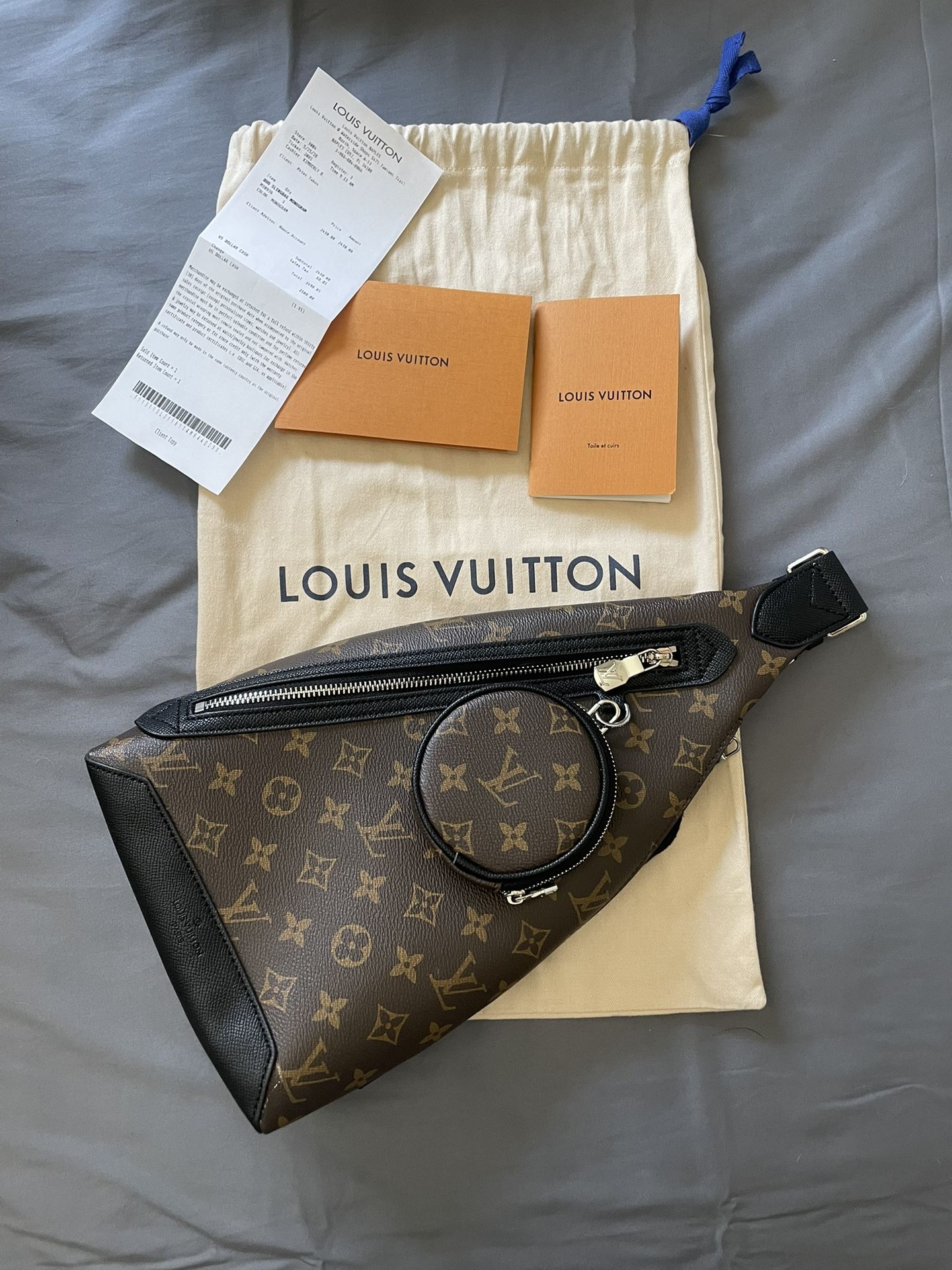 Louis Vuitton Duo Slingbag Monogram