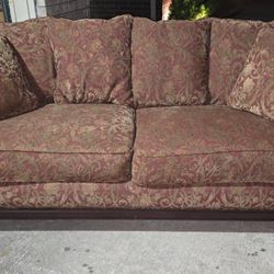 Sofa From Star Furniture 