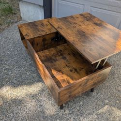 Lift-Top Coffee Table