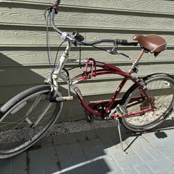 Vintage Schwinn Beach cruiser bicycle