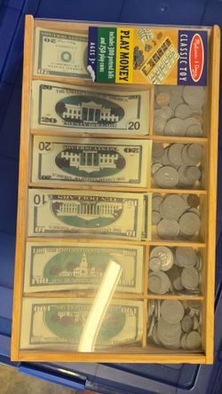 Melissa & Doug Play Money Set