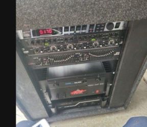 Dj. Muy Buen Estado Funcionando Calado Con 2 Bajos Y 2 Medios