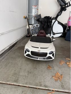Rock wheels Bentley Bacalar 12v electric rechargeable battery car with remote