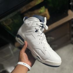 Jordan 6 “Midnight Navy” 