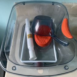 Hair Wash Tub With Accessories For Sitting Or Bed bound Patients. 