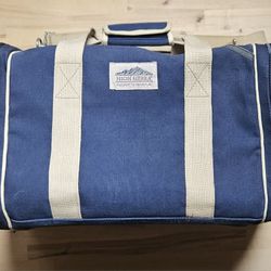 Vintage, High Sierra, Navy Blue, XL Canvas, Duffle Bag, Toiletry Pockets, Side Shoe Pockets, Gym Bag, Vintage Utility 