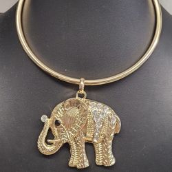 JTV Gold Tone Elephant Necklace 