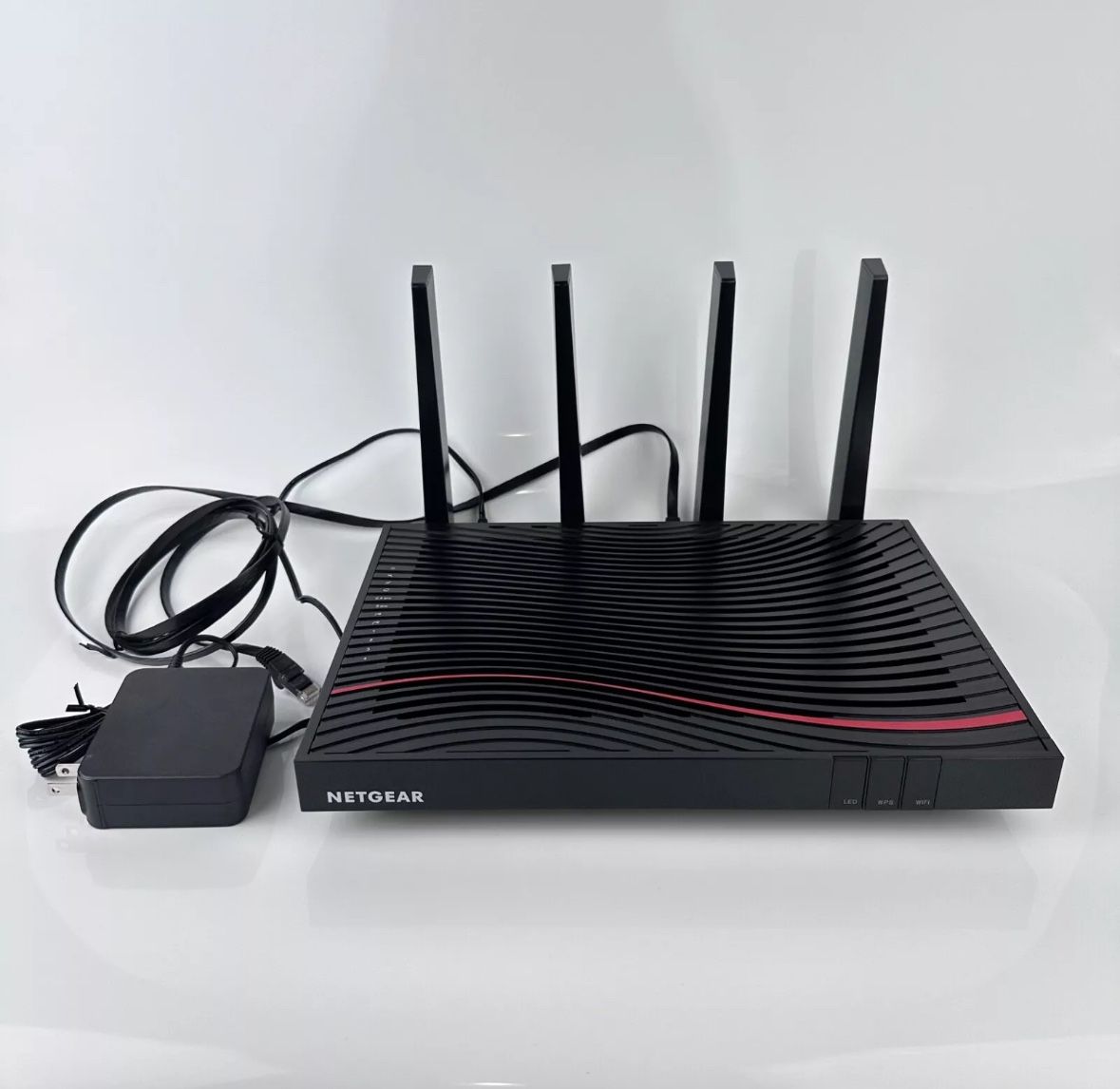 Netgear C7800 Nighthawk X4S AC3200 WiFi Cable Modem Router DOCSIS 3.1 10Gbps