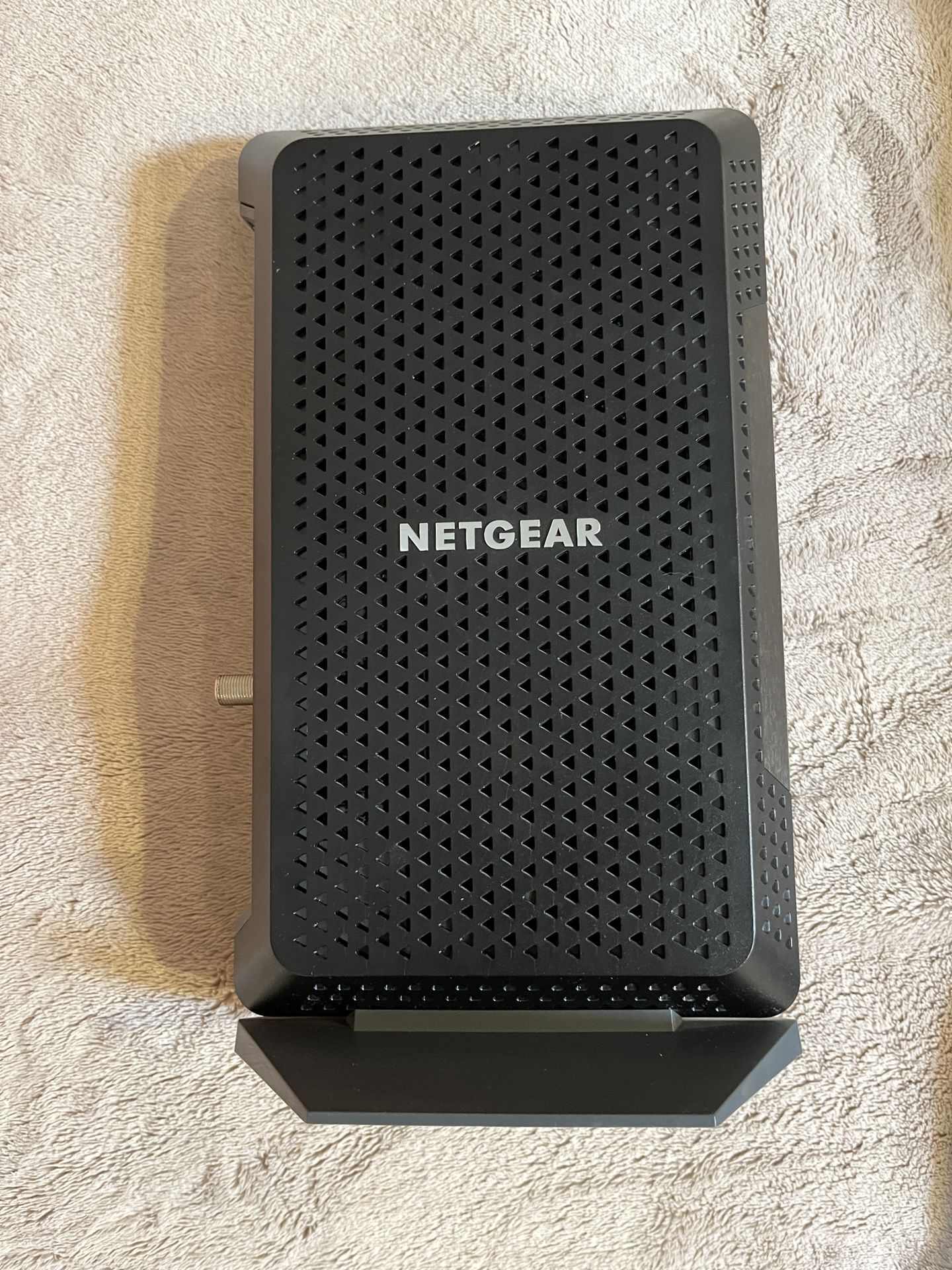Nighthawk Netgear CM1200 Multi-Gig Speed Cable Modem