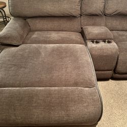 Grey Cloth Modular Sectional – Power Reclining 