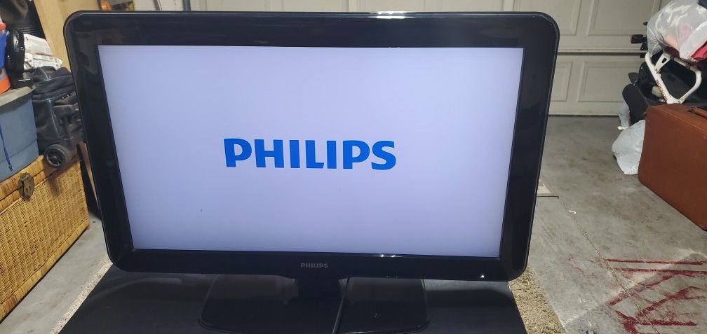 PHILIPS FLAT-SCREEN TV 32 Inch