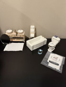 Dollhouse Bathroom set