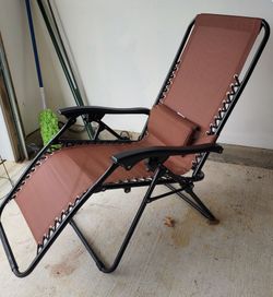 Zero gravity porch chairs