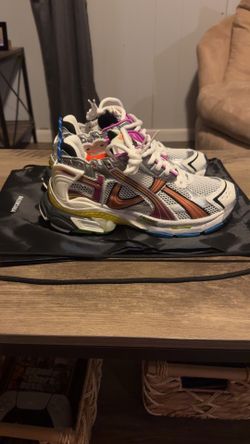 Balenciaga multicolor runners