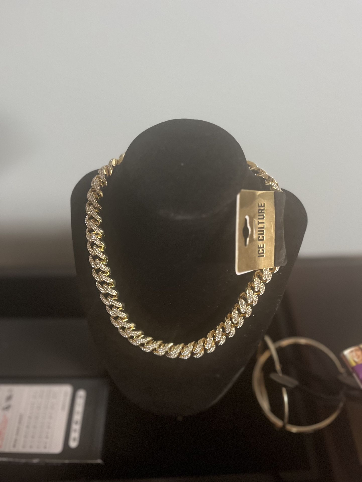 Iced Out Gold Or Silver Men’s Necklace Brand New