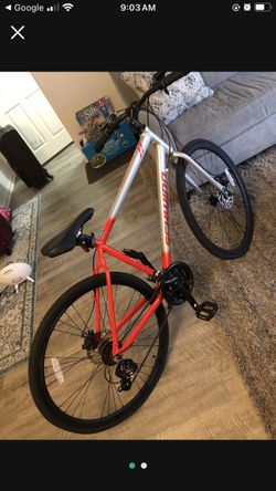schwinn hybrid road bike!$200 delivery 🚚 included