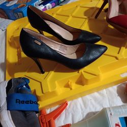 7 Black Heels $10