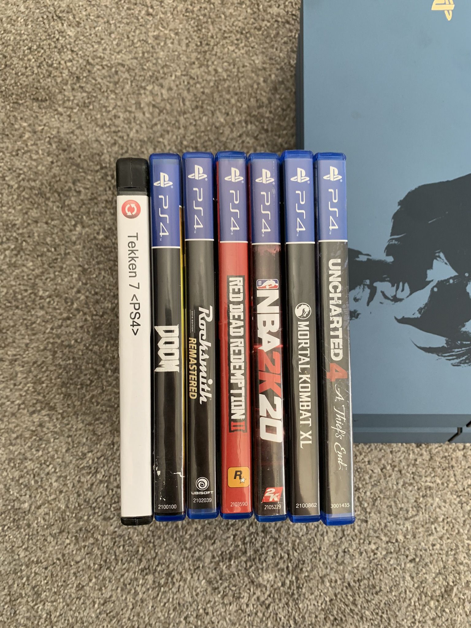 500 GB PS4 Uncharted 4 Limited Edition