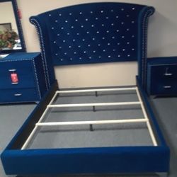 4 Piece Queen Bedroom Set Queen Bed Frame Dresser Mirror And Nightstand