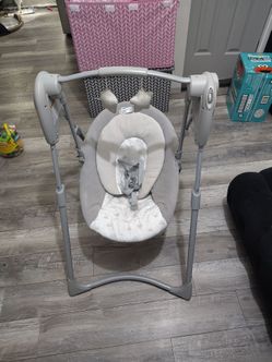 Graco baby swing