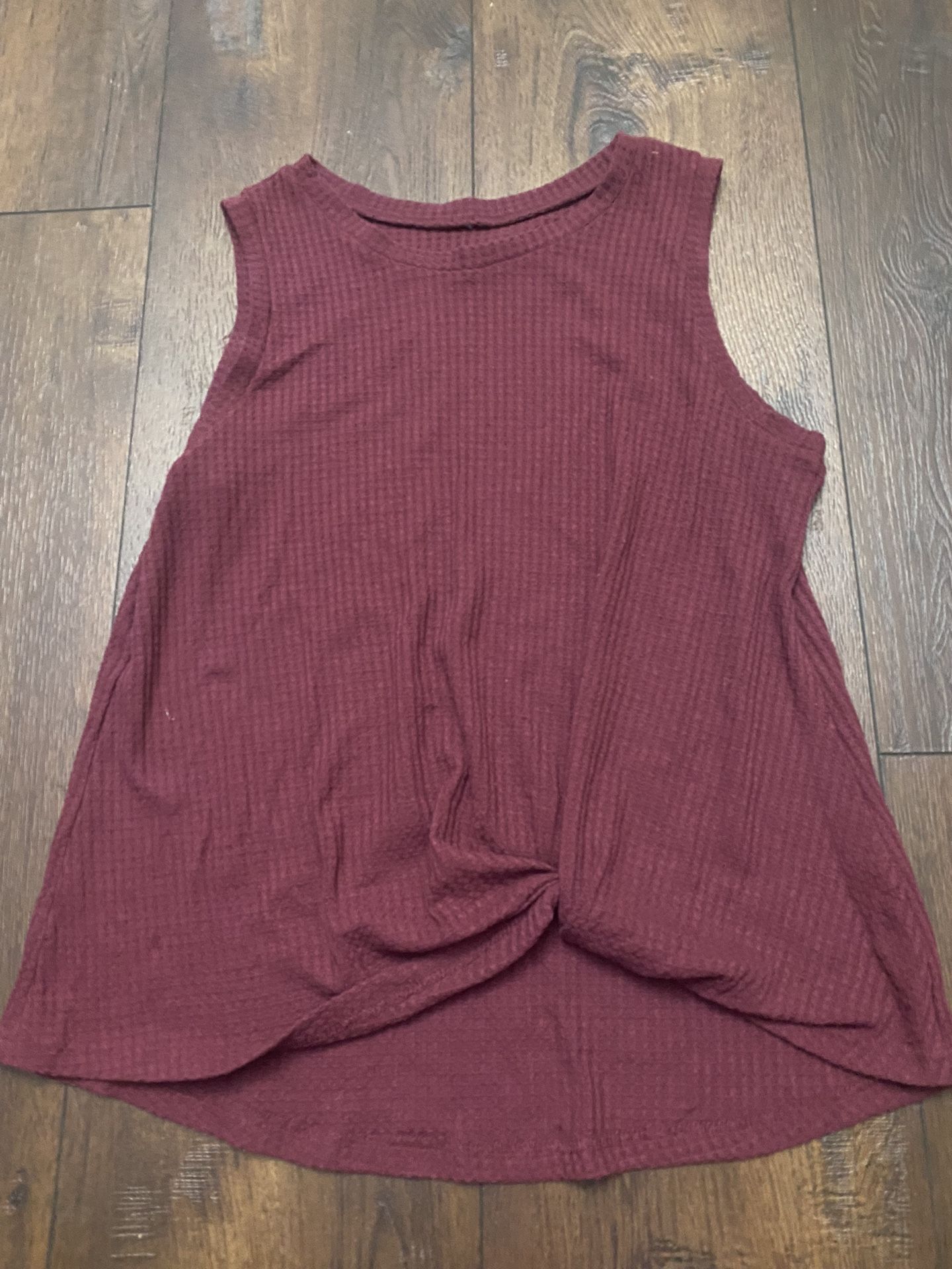 Womans Burgandy Tank Shirt Size Large #3