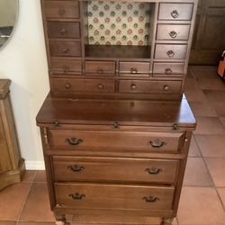 Davis Vintage Redwood Apothecary Desk Hutch 
