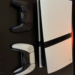 Ps5 pro 2 controllers need gone asap