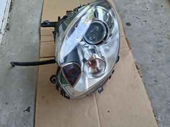 11-16 mini Cooper countyman LEFT Headlight assembly HID/ XENON
