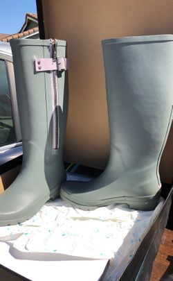 Rain Boots and shoes