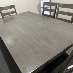 Dining table 
