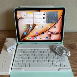 Apple iPad Air 11” M2 chip 128GB (2024 model / Gray) with keyboard and Pencil (100% battery)