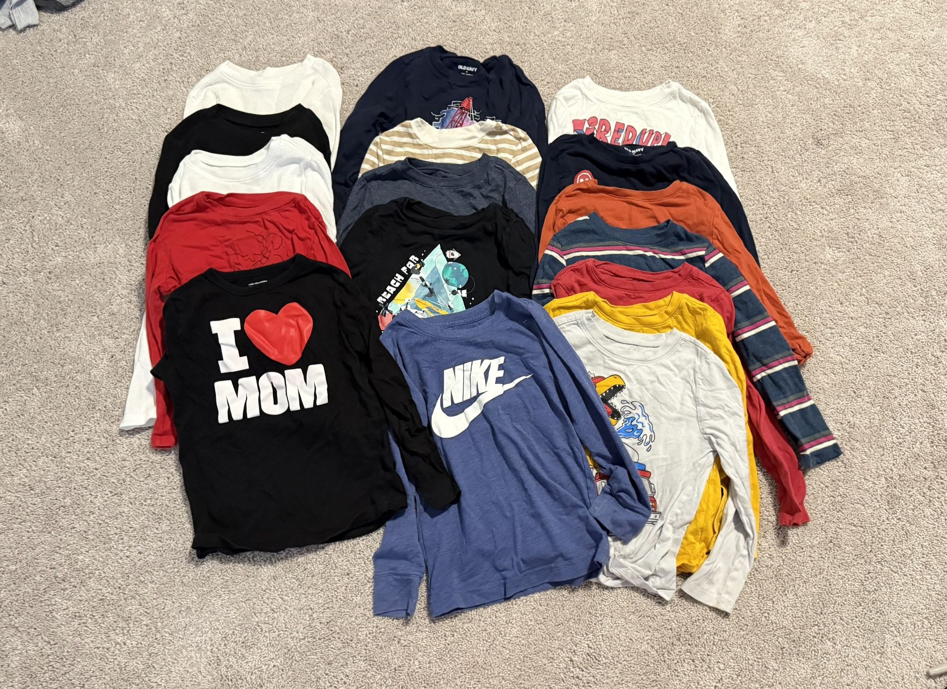 5T (17) Boys Long Sleeve Tees/thermals (oldnavy, nike) for Sale