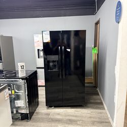 🔥FRIGIDAIRE BLACK SIDE BY SIDE REFRIGERATOR WITH ICE MAKER AND WATER DISPENSER🔥