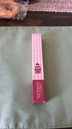 Berry on top give me gourmand strawberry new in box 35 ml