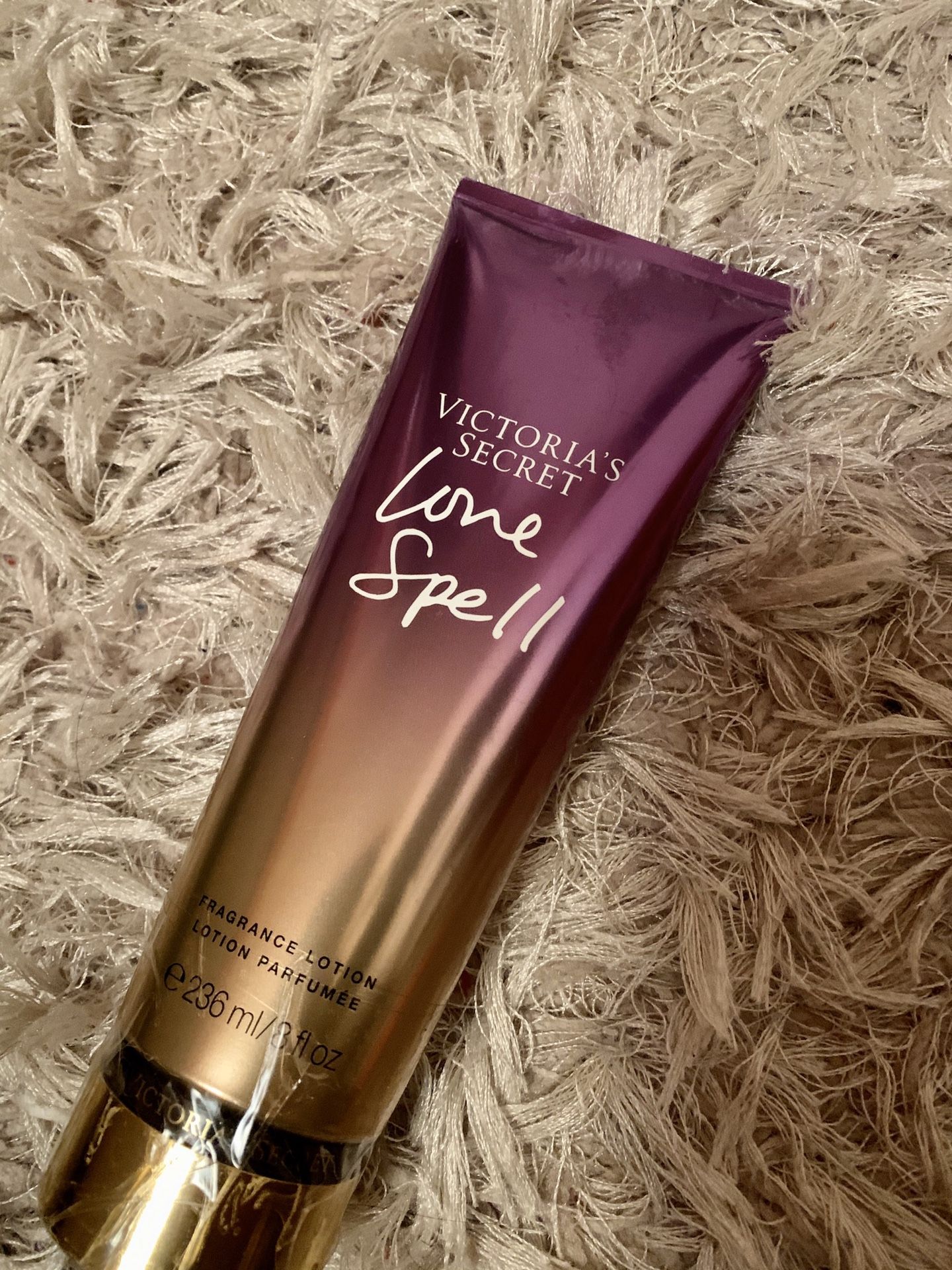 Victoria’s Secret Love Spell lotion*brand new*