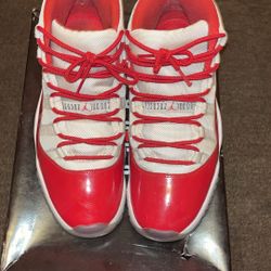 Jordan 11 “cherry”