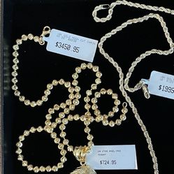 Gold Chain 5MM MOON CUT JESUS PIECE