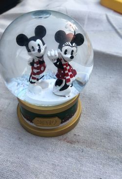 SNOW GLOBE