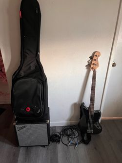 Squier Jaguar Bass and Fender Rumble Amp and Bass bag Bundle