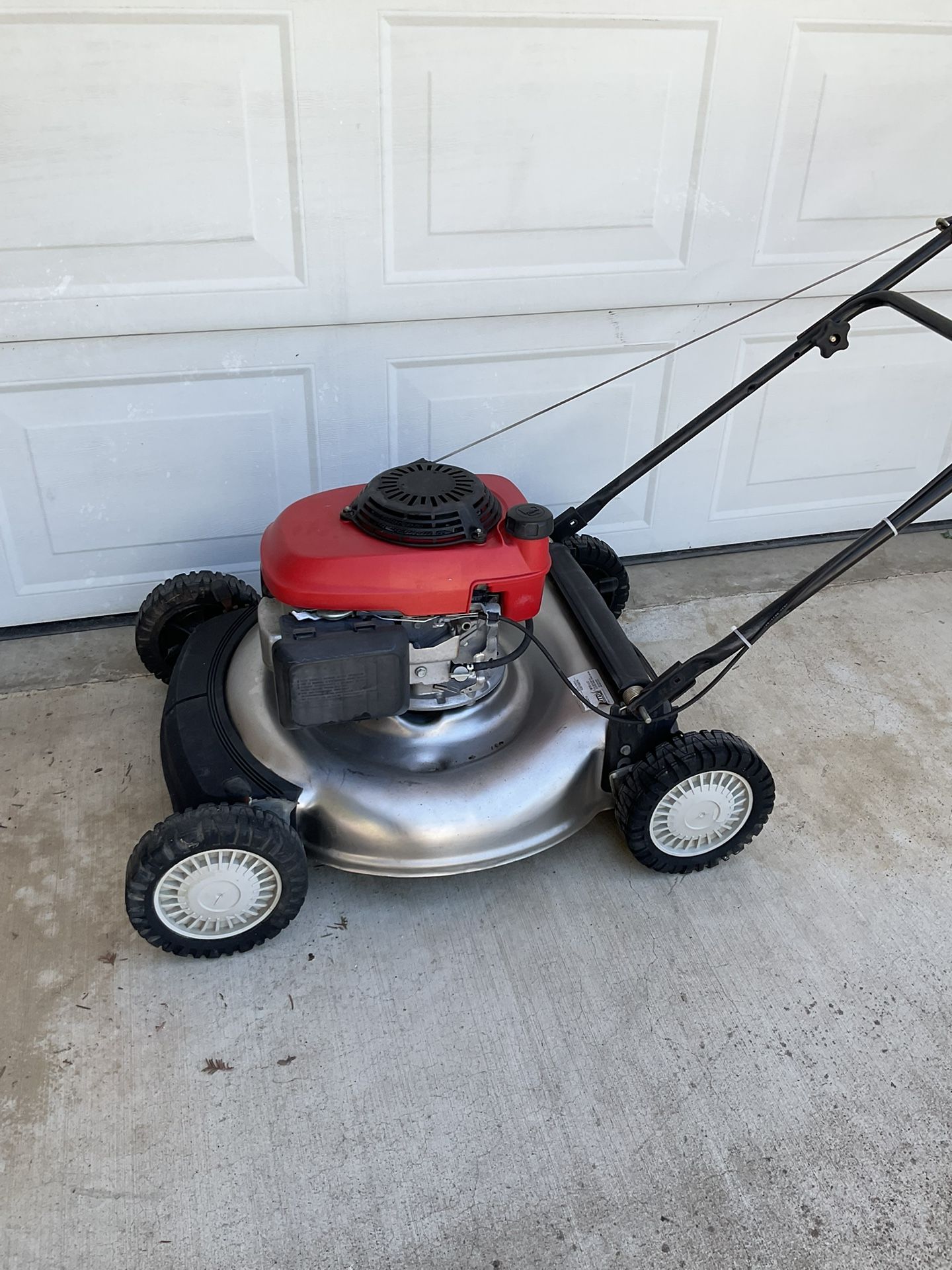 MTD PRO 21” Blade Gas Mower