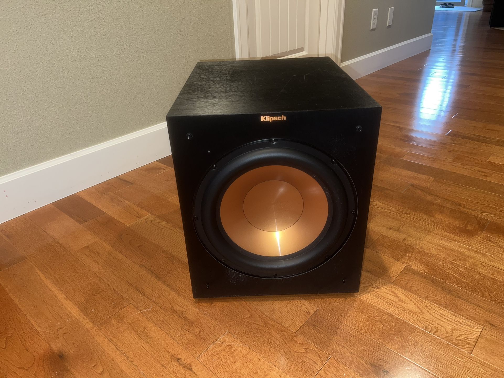 Klipsch 12” subwoofer R-12SW