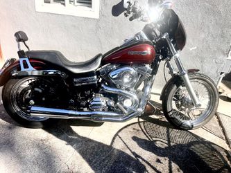 2011 Harley Davidson  FXDC