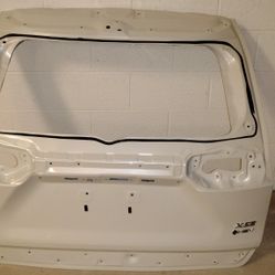 Part 2023-25  Toyota RAV4 XSE OEM