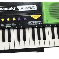 Kawasaki Music Electronic Keyboard 