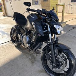 Kawasaki Z650