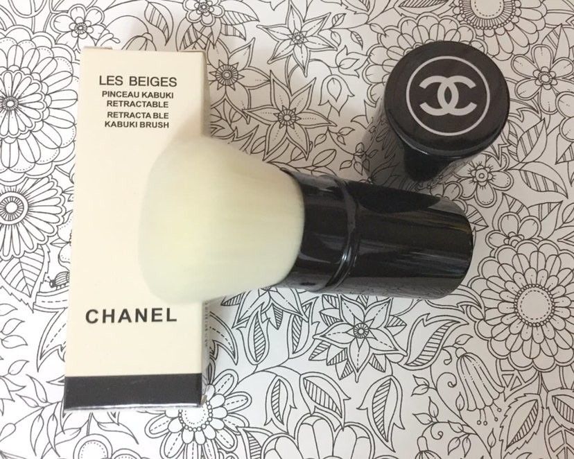 Designer Retractable Kabuki Brush (Make-up, Blush, Powder)