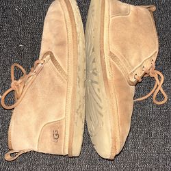 Ugg Nuemel Color Size 9