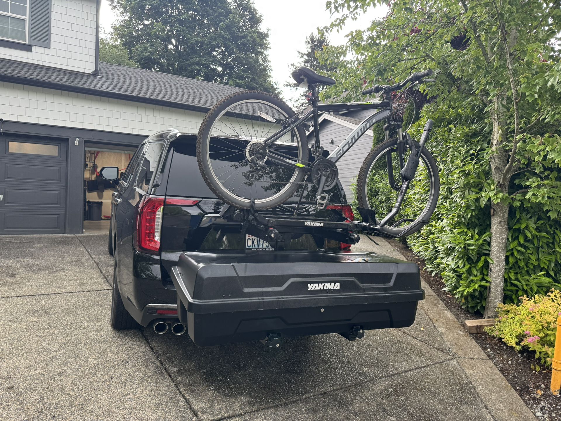 Yakima EXO Double Up - Bike Rack & Storage