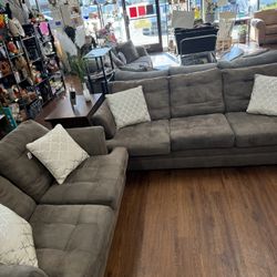 Brown Couch And Loveseat