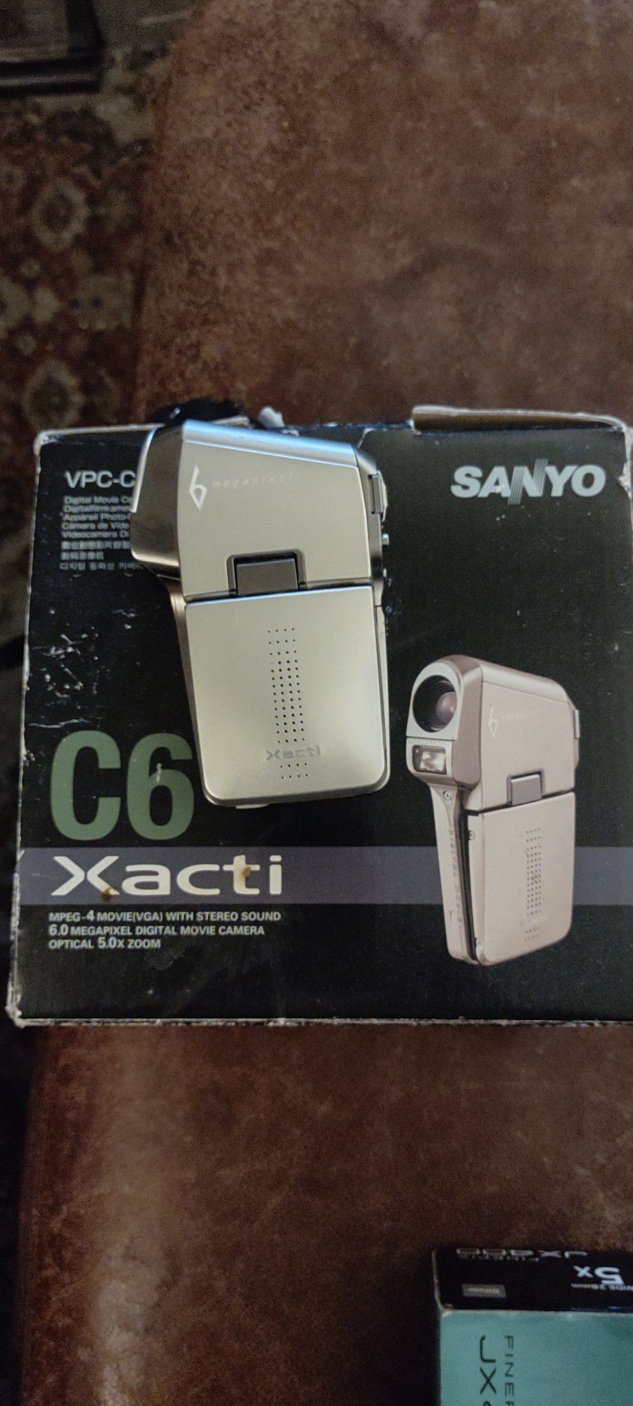 Sanyo C6 Xacti Movie...Super Featured Compact Video Still Camera